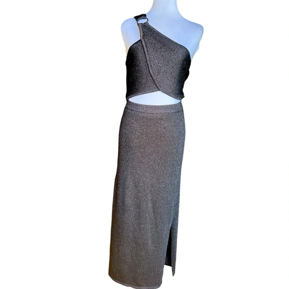 House of Harlow 1960 Size M Black Metallic Two-Piece long Skirt Set New